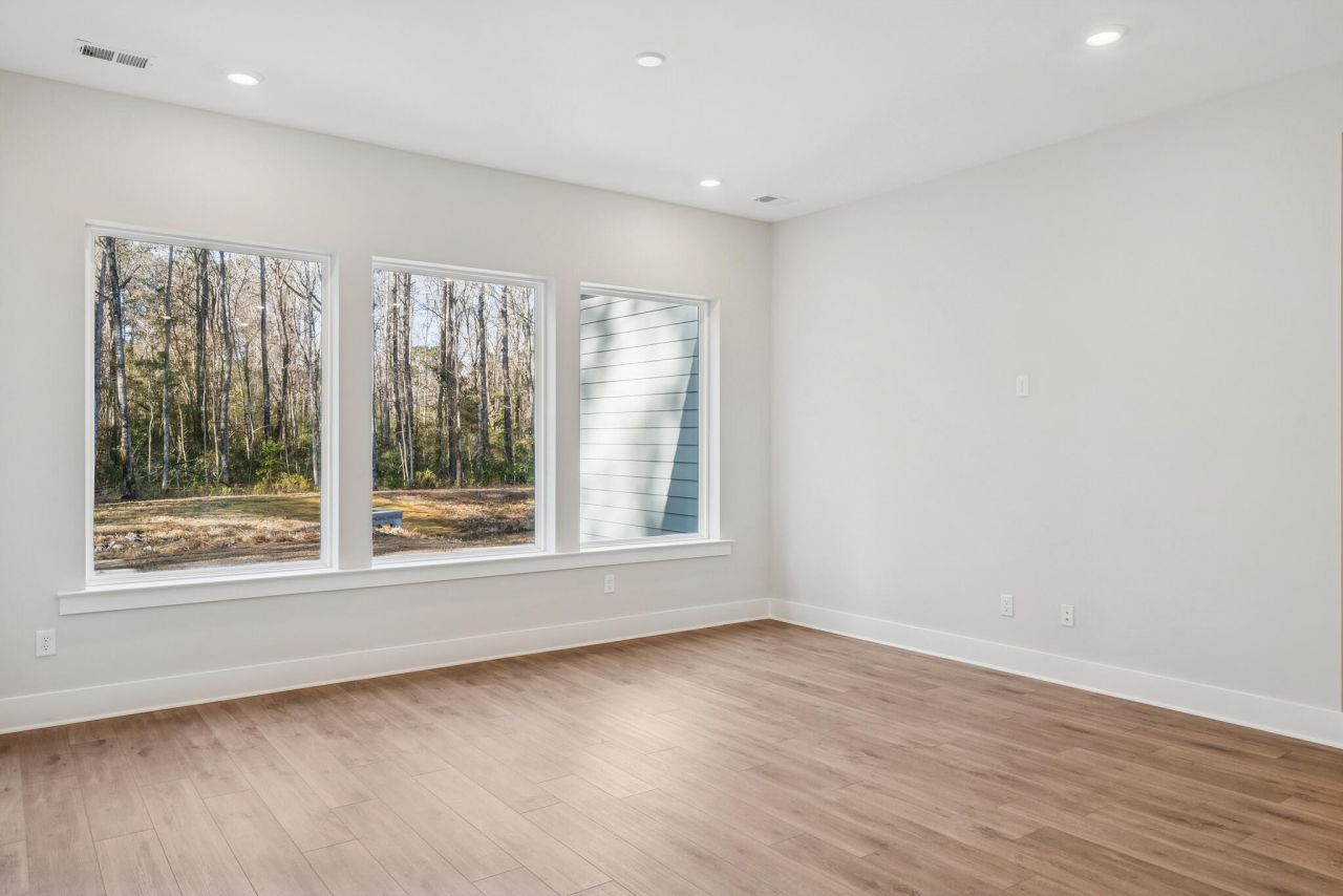 1159 Reserve Lane Photo 20