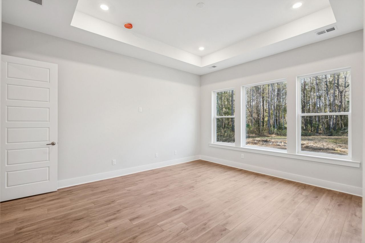 1159 Reserve Lane Photo 22