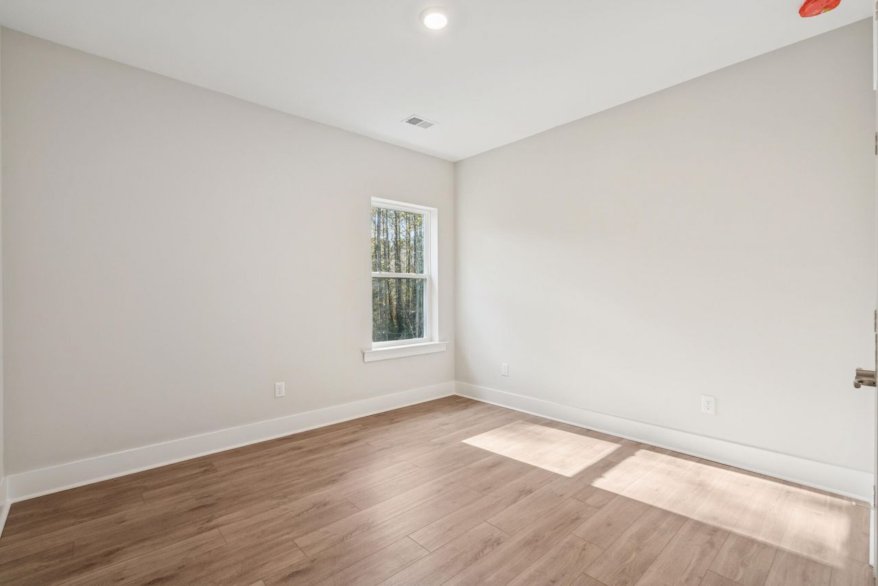 1159 Reserve Lane Photo 33