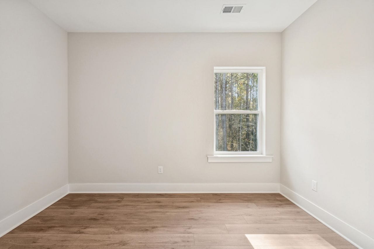 1159 Reserve Lane Photo 34