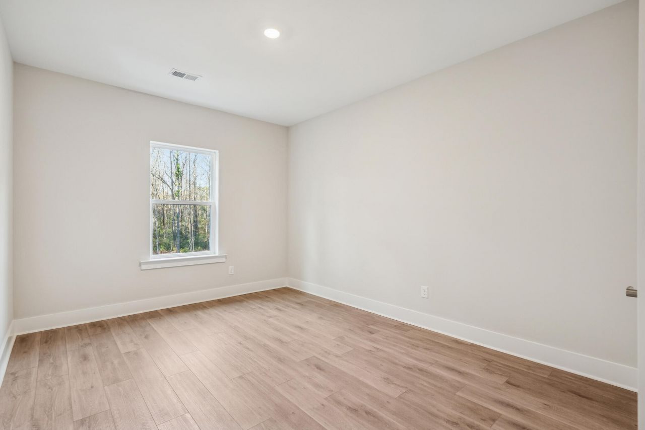 1159 Reserve Lane Photo 37