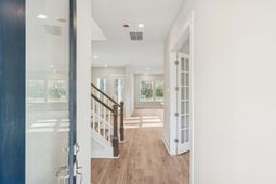 1159 Reserve Lane photo 4