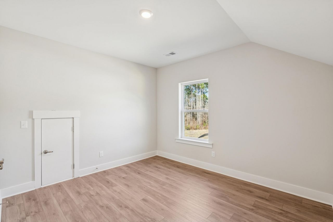 1159 Reserve Lane Photo 43