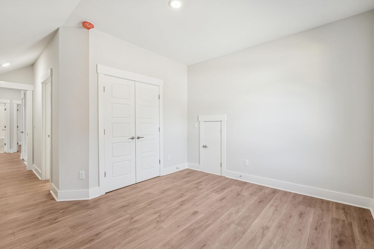 1159 Reserve Lane Photo 46