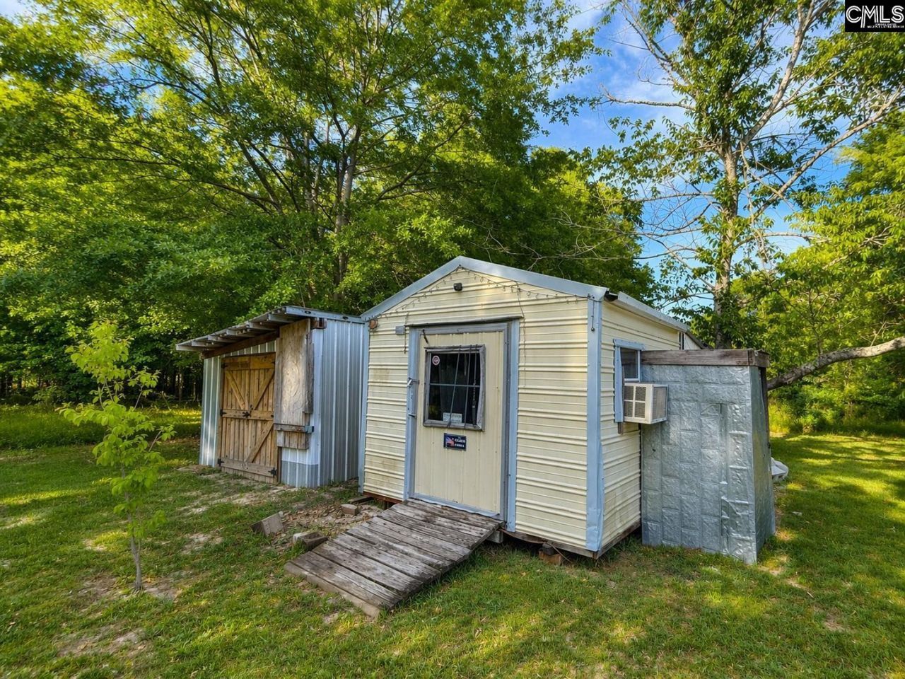 1240 Heyward Wilson Road Photo 13