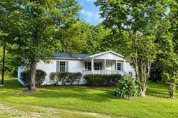 1240 Heyward Wilson Road photo 4