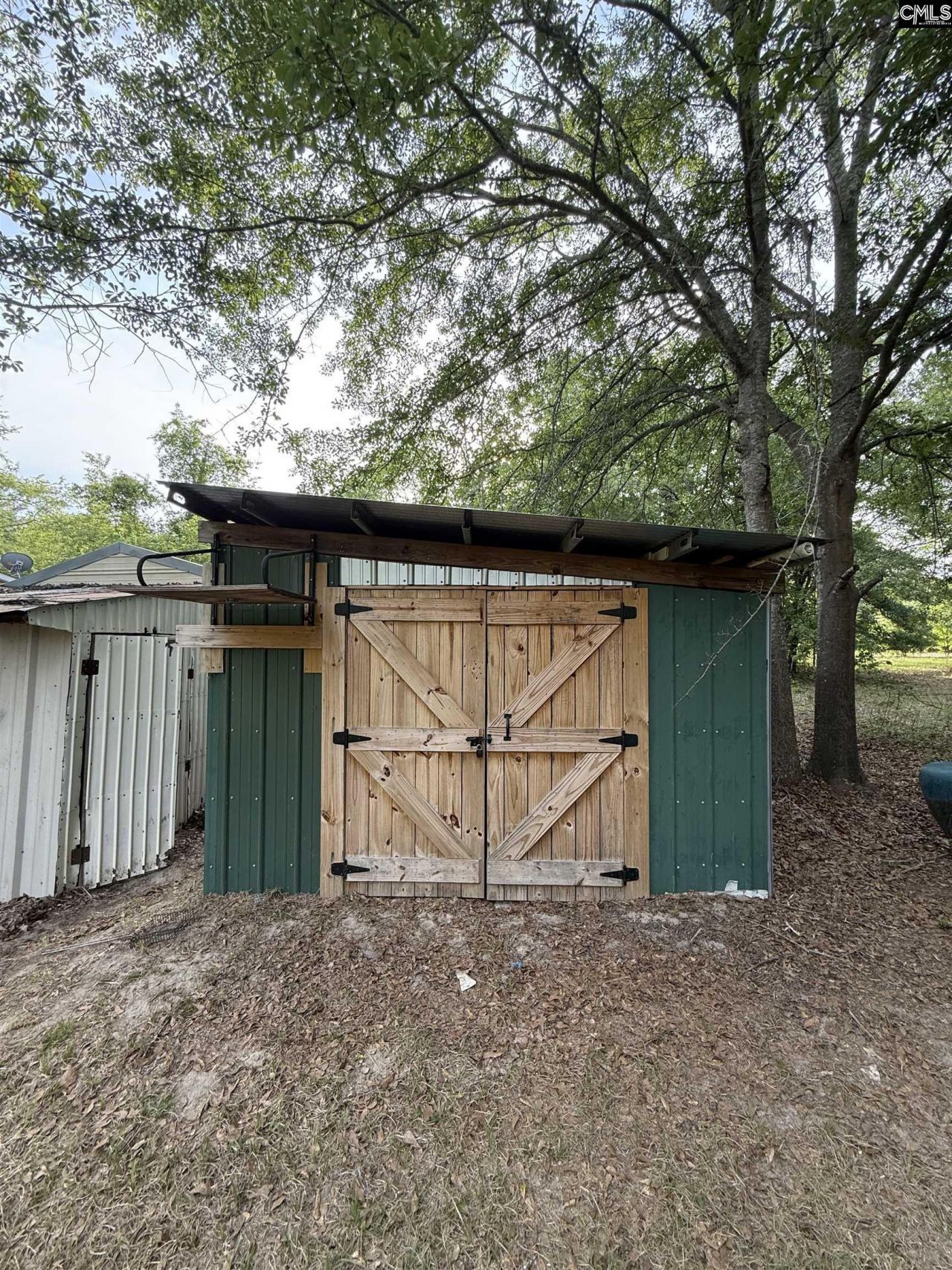 1240 Heyward Wilson Road Photo 4