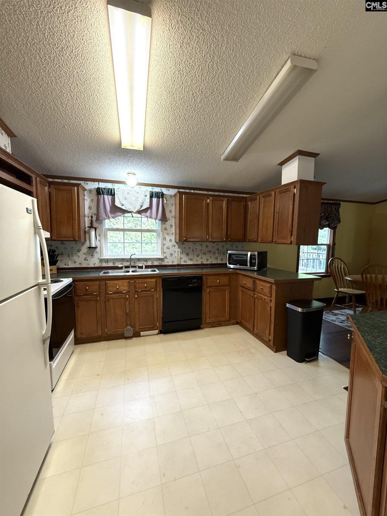 1240 Heyward Wilson Road Photo 9