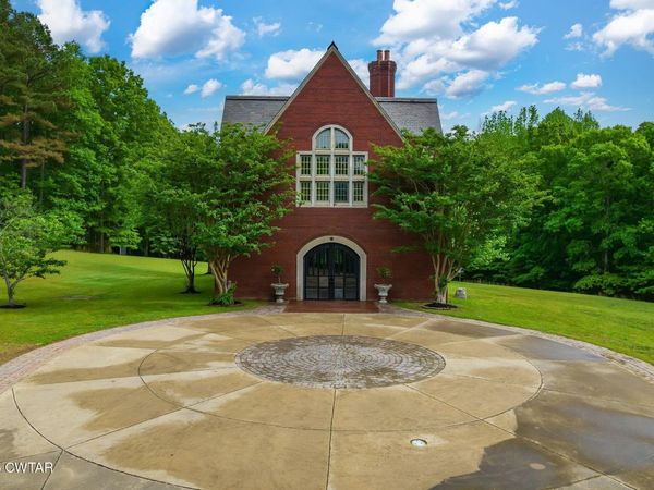 1620 Dry Creek Road, Pinson, TN 38366