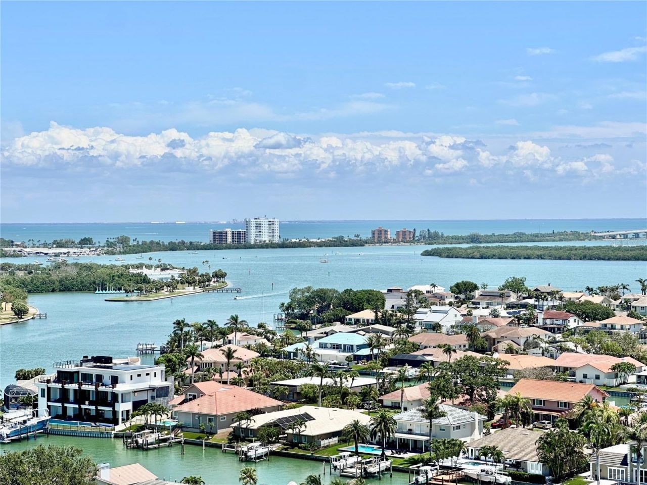 4900 Brittany Drive S, Unit 1810, Saint Petersburg, FL 33715 Photo