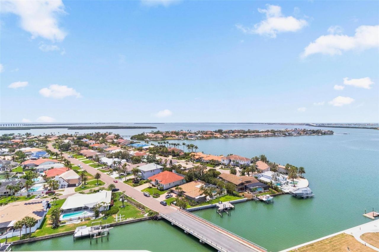 4900 Brittany Drive S, Unit 1810, Saint Petersburg, FL 33715 Photo