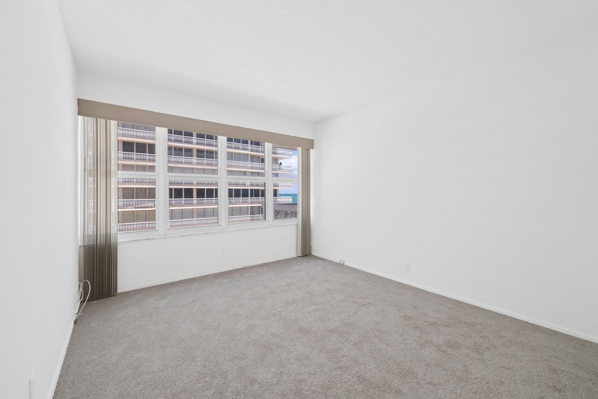 4010 Galt Ocean Drive, Unit 702, Fort Lauderdale, FL 33308 Photo