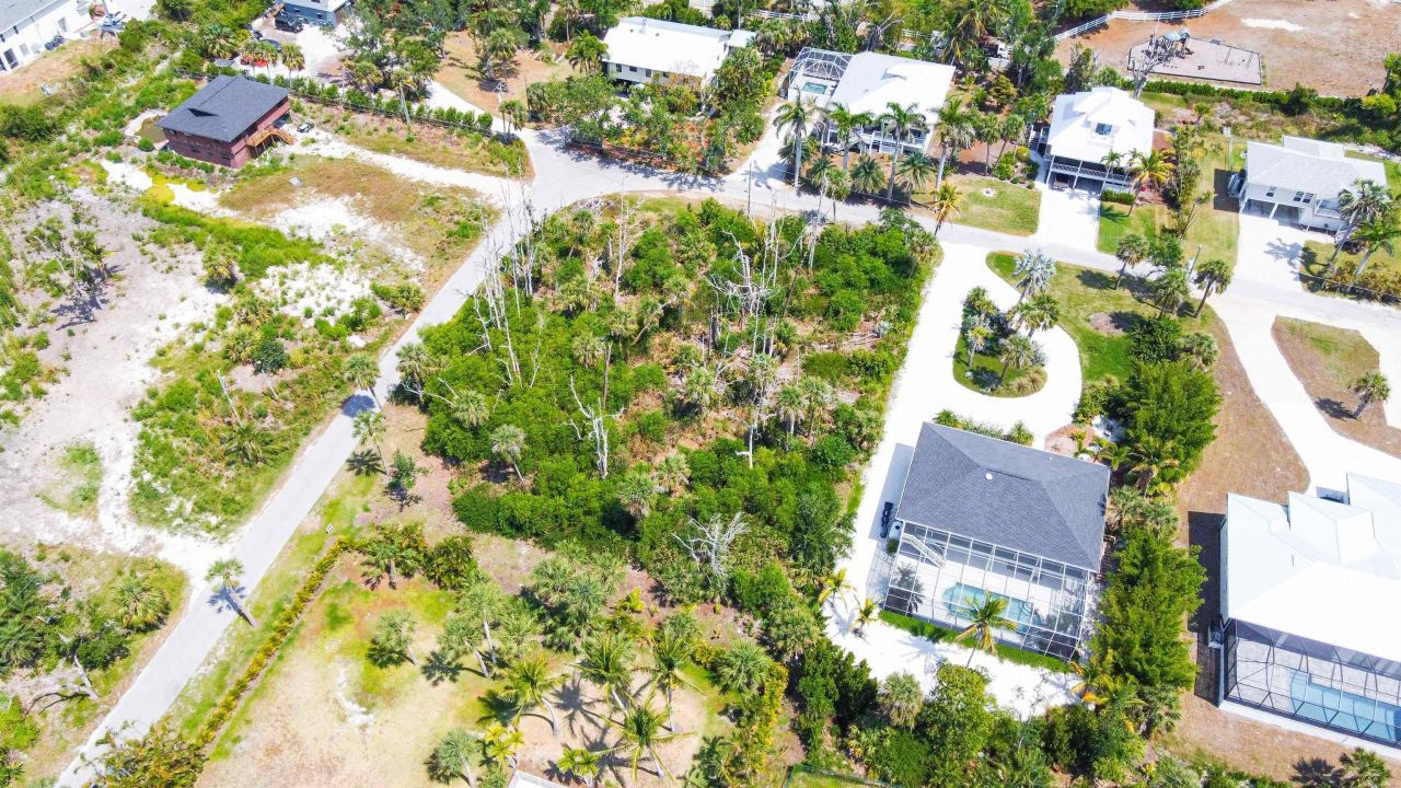 13451 Almond Dr, Fort Myers, FL 33908 Photo