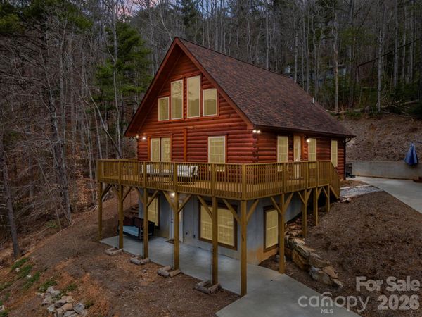 19 Frontier Court, Asheville, NC 28805