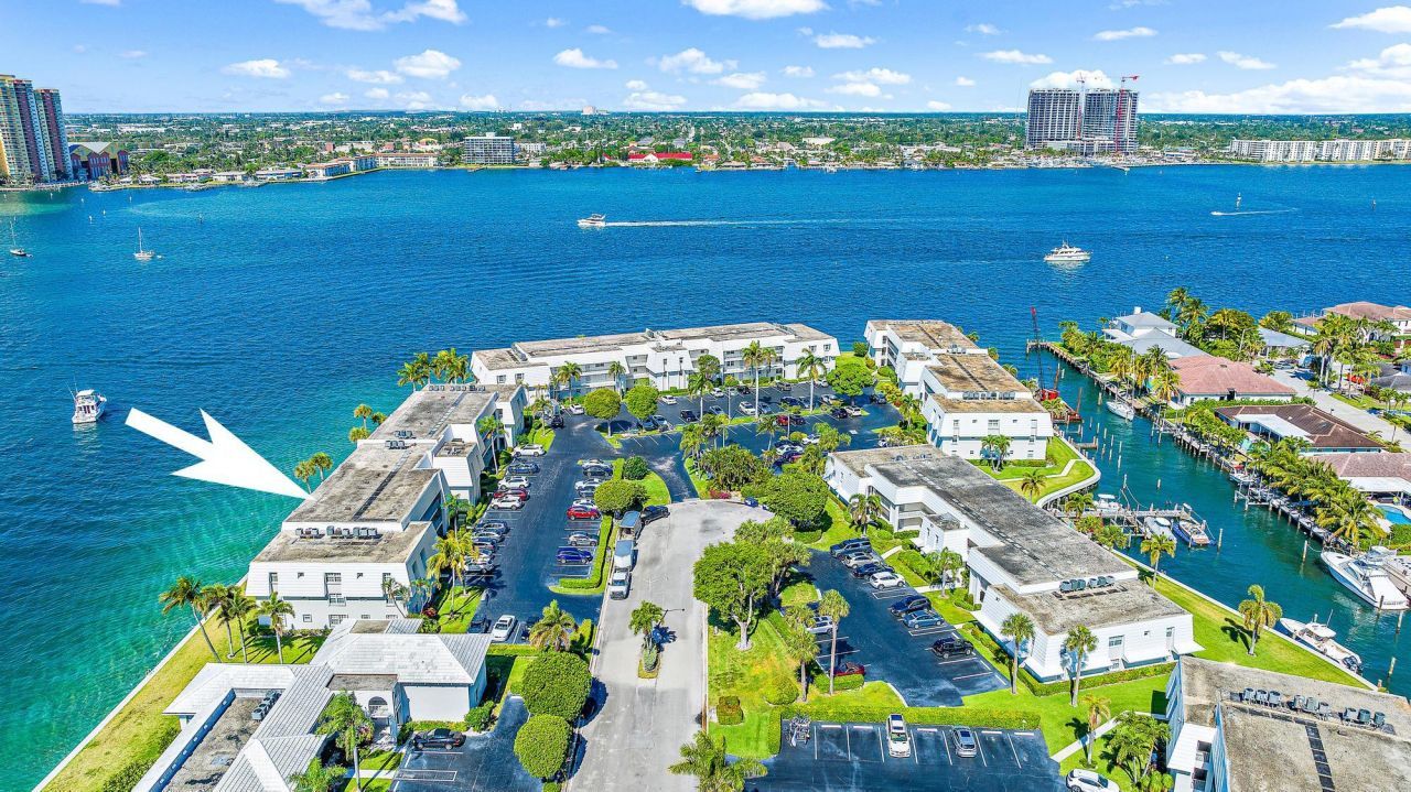 1051 Sugar Sands Boulevard, Unit 352, Riviera Beach, FL 33404 Photo