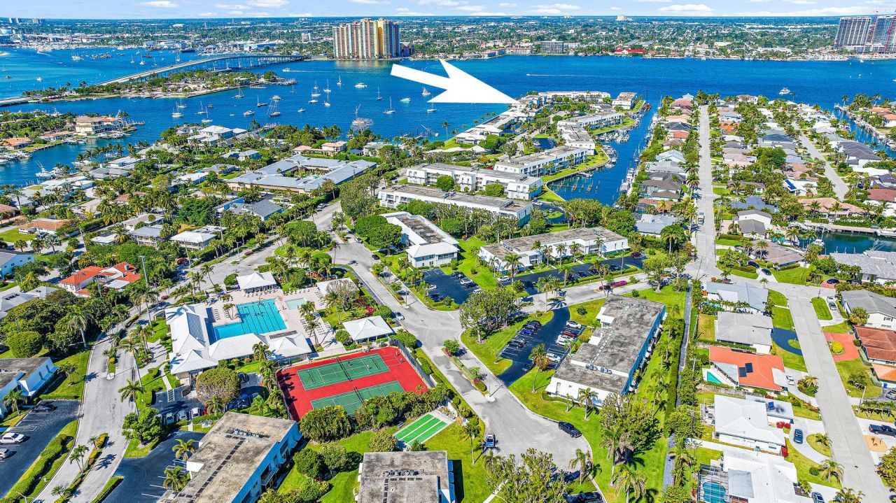 1051 Sugar Sands Boulevard, Unit 352, Riviera Beach, FL 33404 Photo