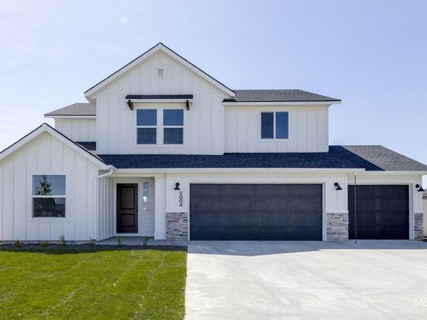 5004 Blue Silver St, Caldwell, ID 83605