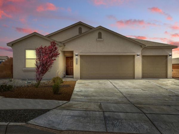 6200 White Hawk Drive NE, Rio Rancho, NM 87144