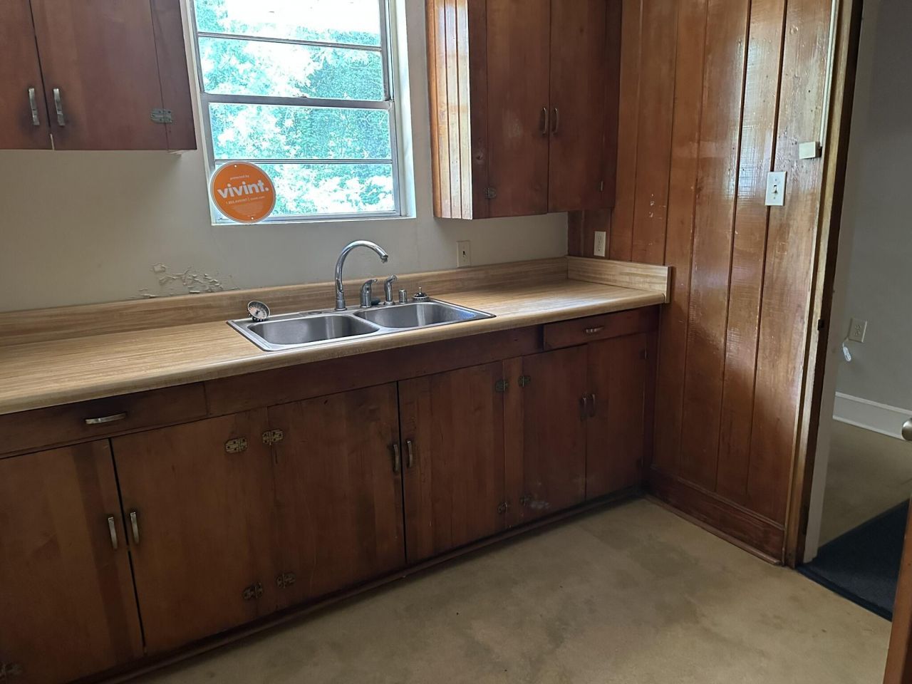 1615 Middleton Street Photo 11