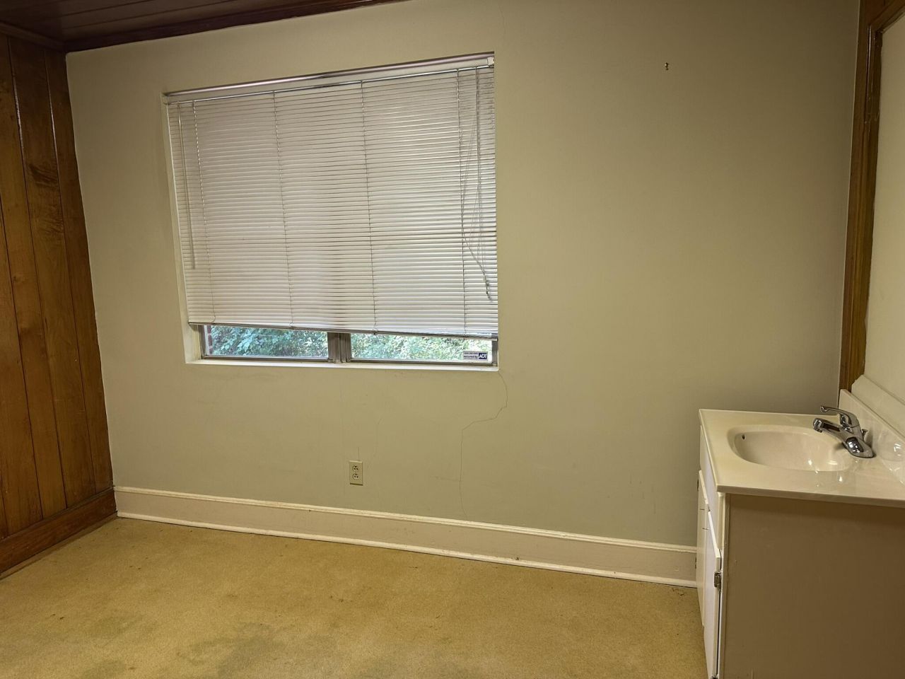 1615 Middleton Street Photo 12