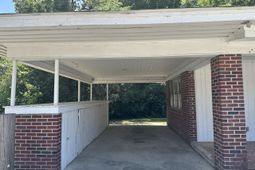 1615 Middleton Street photo 4