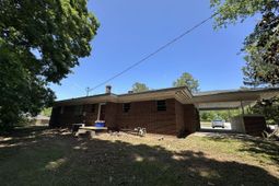 1615 Middleton Street photo 4