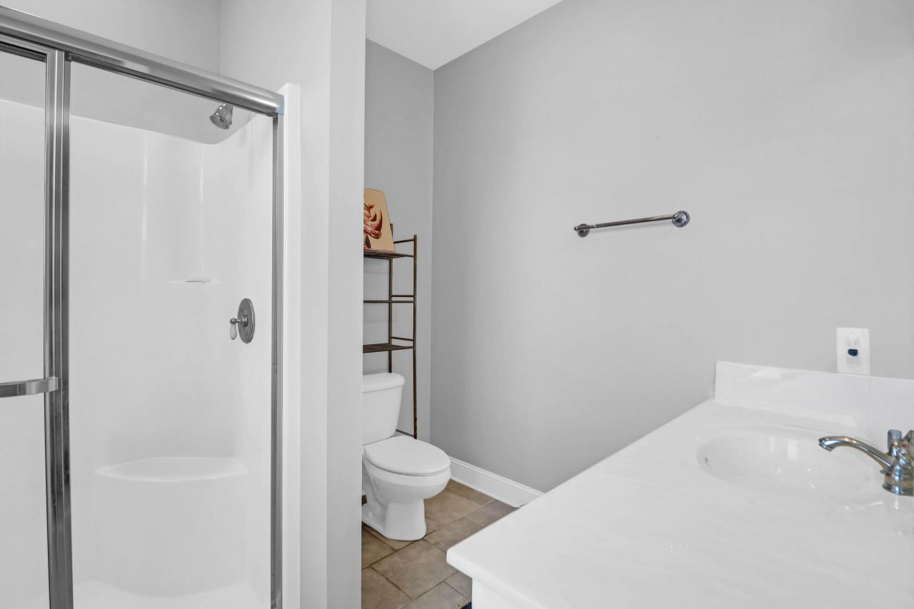 3013 Middle Street Photo 43