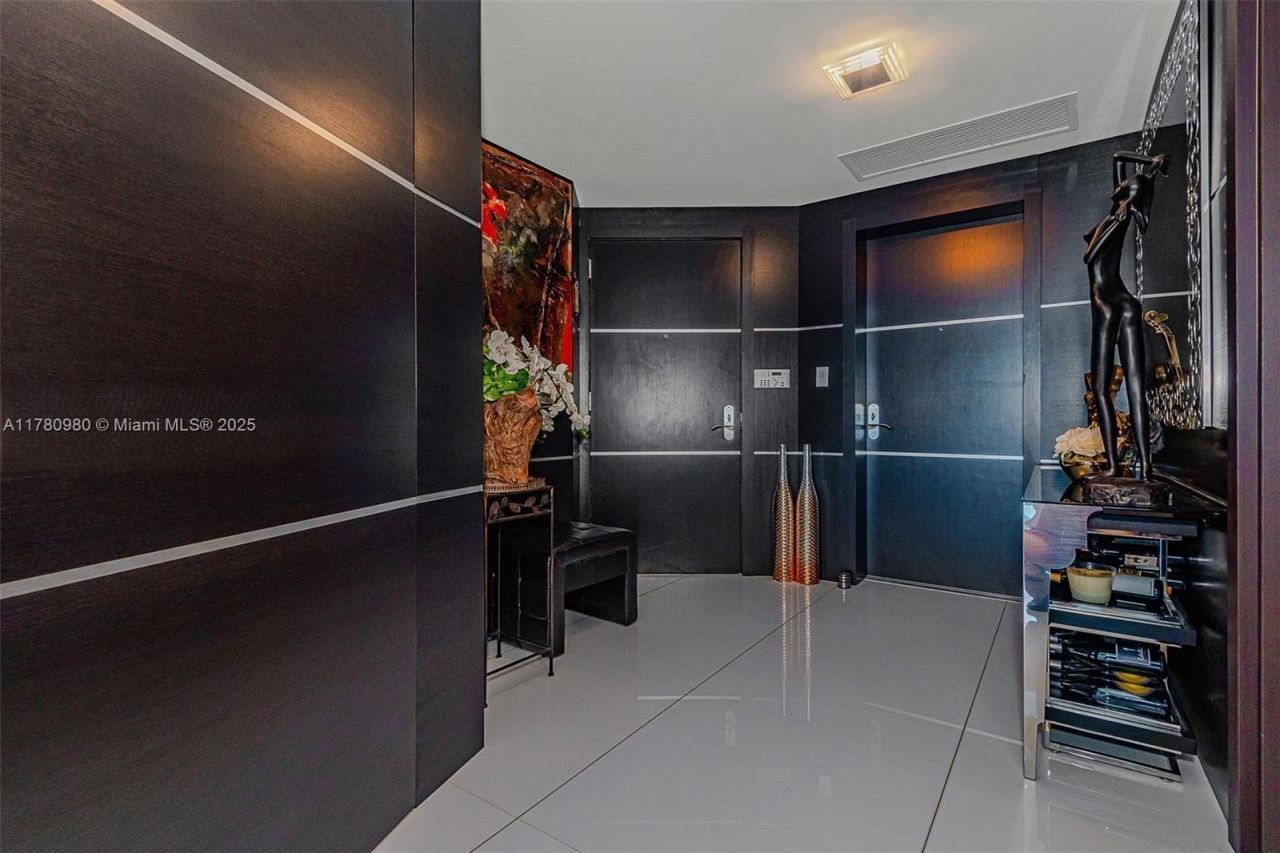 17001 Collins Ave, Unit 1507, Sunny Isles Beach, FL 33160 Photo