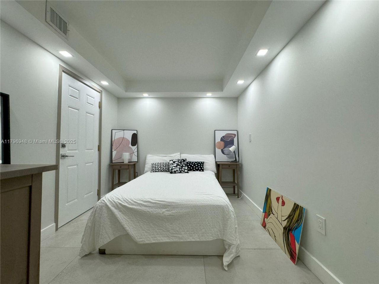 9500 W Bay Harbor Dr, Unit 6B, Bay Harbor Islands, FL 33154 Photo