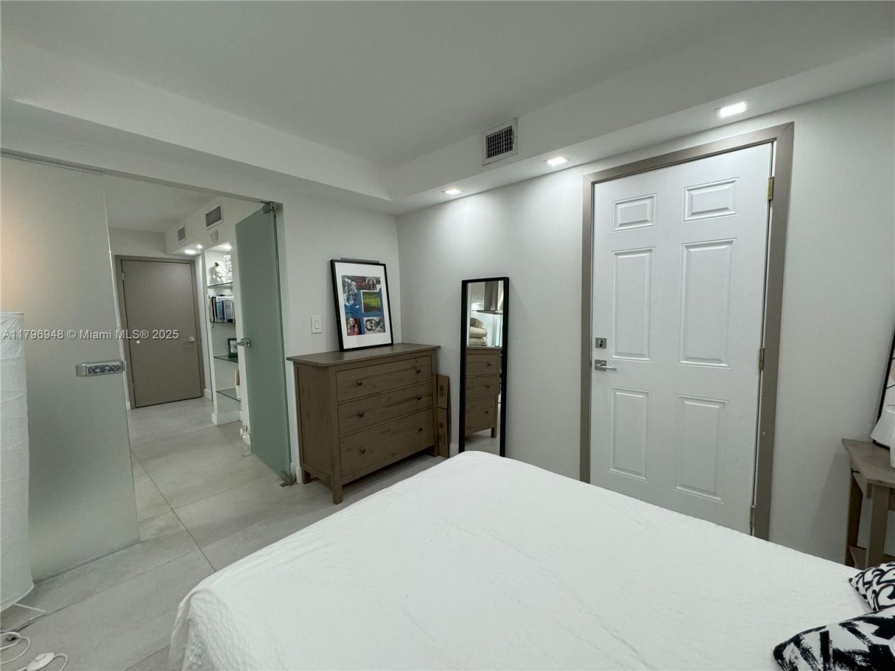 9500 W Bay Harbor Dr, Unit 6B, Bay Harbor Islands, FL 33154 Photo
