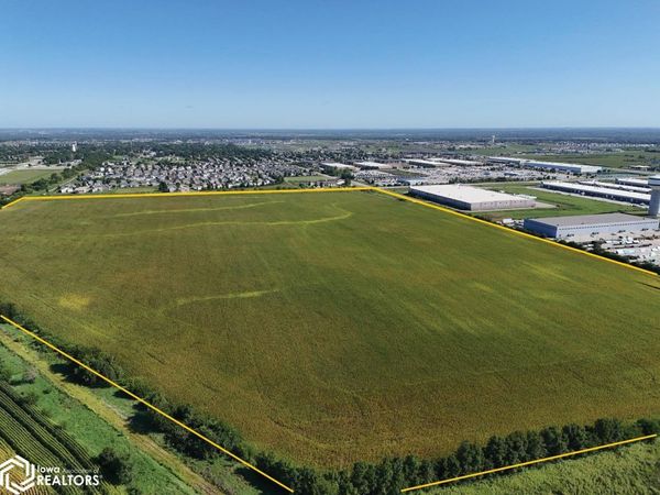 SE 19th St., Grimes, IA 50111