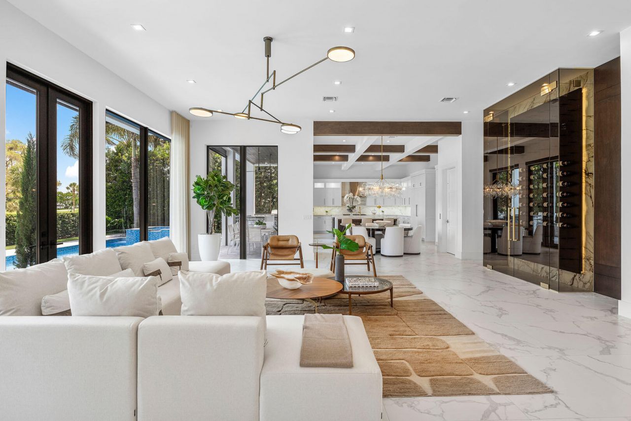 1576 Thatch Palm Drive, Boca Raton, FL 33432 Photo