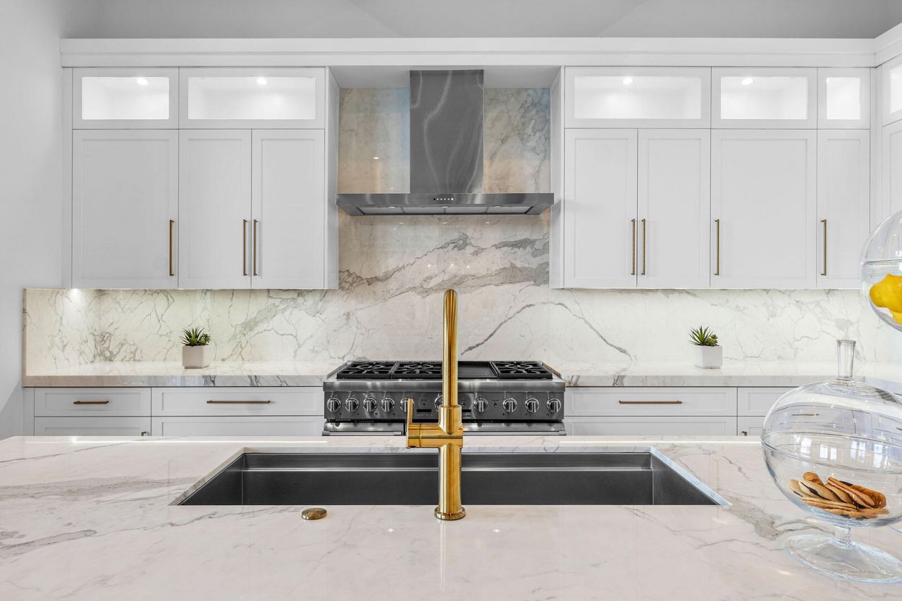 1576 Thatch Palm Drive, Boca Raton, FL 33432 Photo