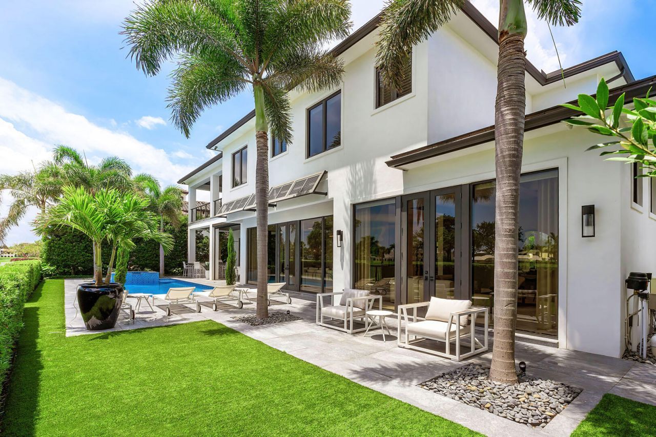 1576 Thatch Palm Drive, Boca Raton, FL 33432 Photo