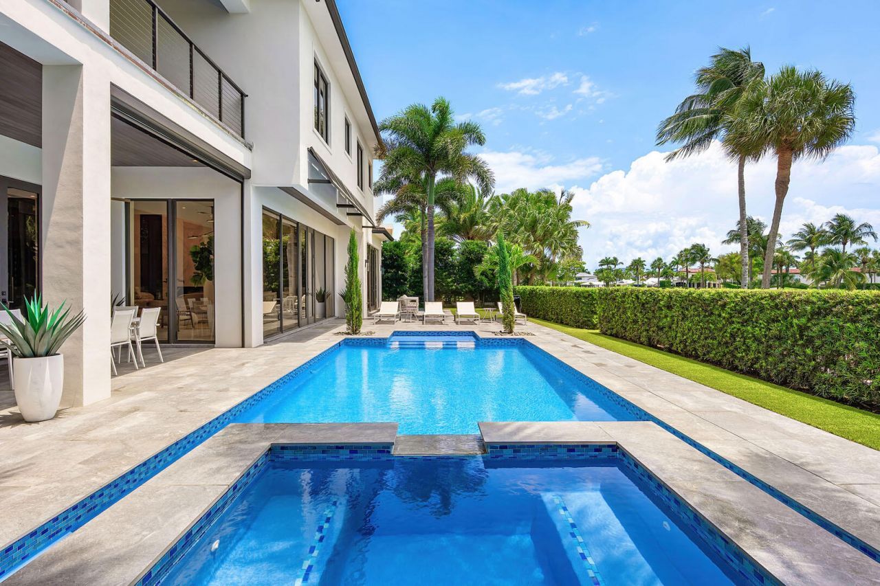 1576 Thatch Palm Drive, Boca Raton, FL 33432 Photo