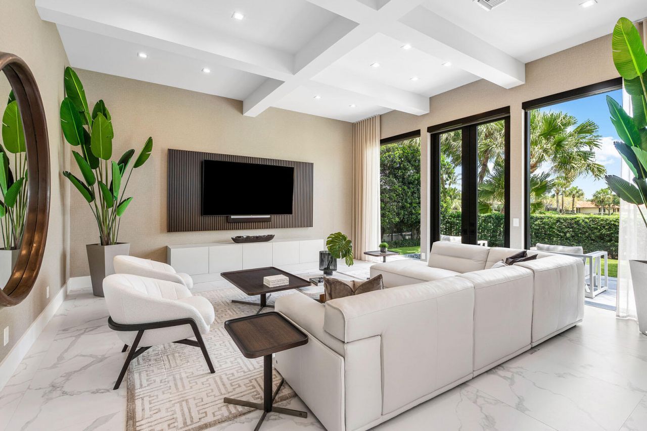 1576 Thatch Palm Drive, Boca Raton, FL 33432 Photo