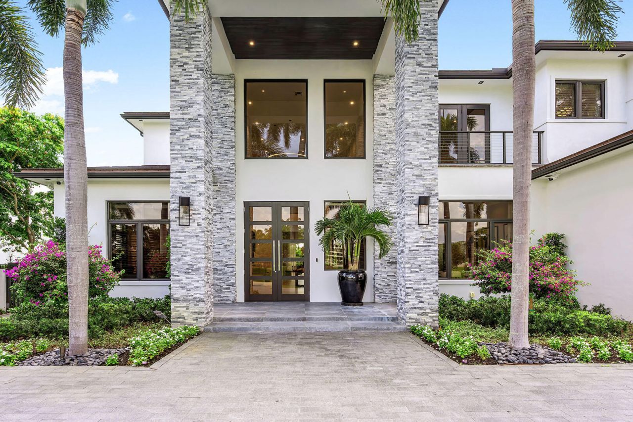 1576 Thatch Palm Drive, Boca Raton, FL 33432 Photo