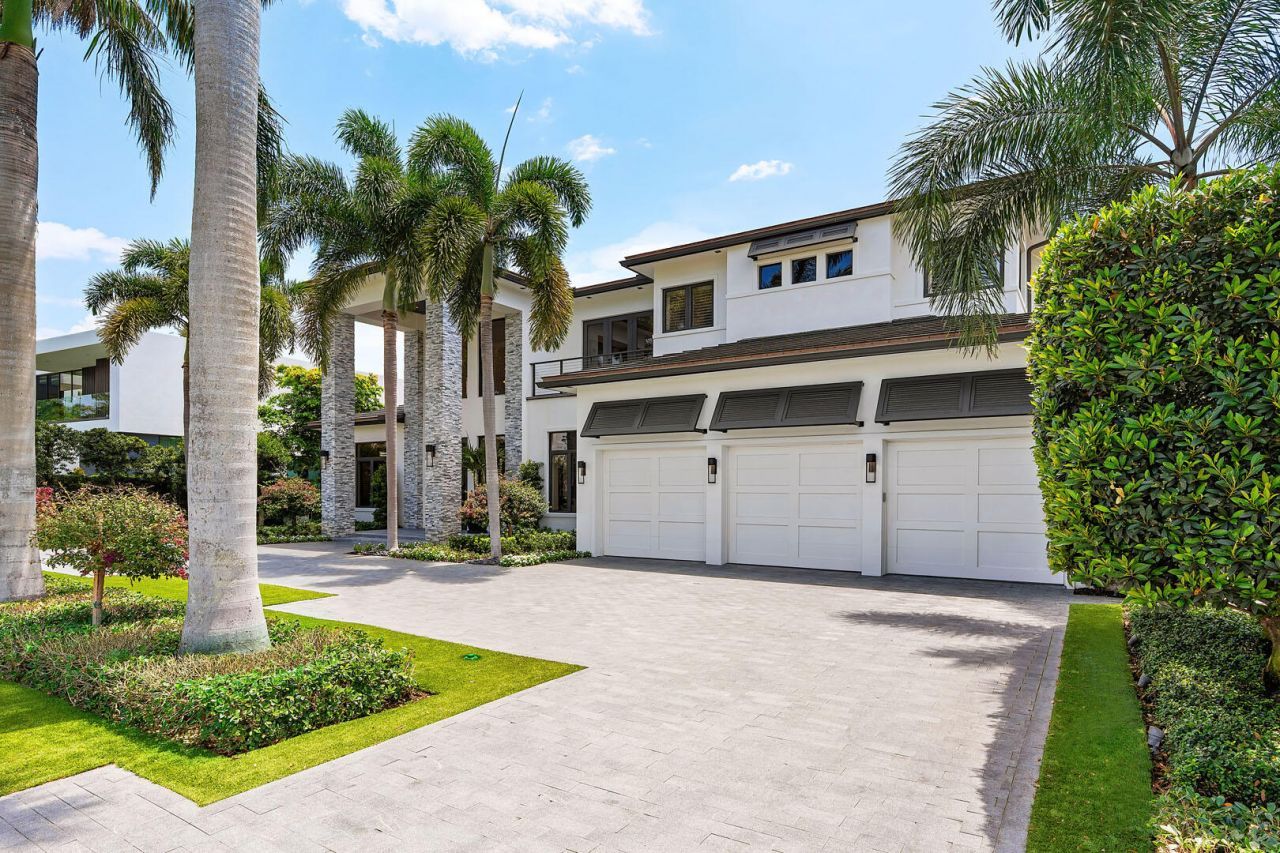 1576 Thatch Palm Drive, Boca Raton, FL 33432 Photo