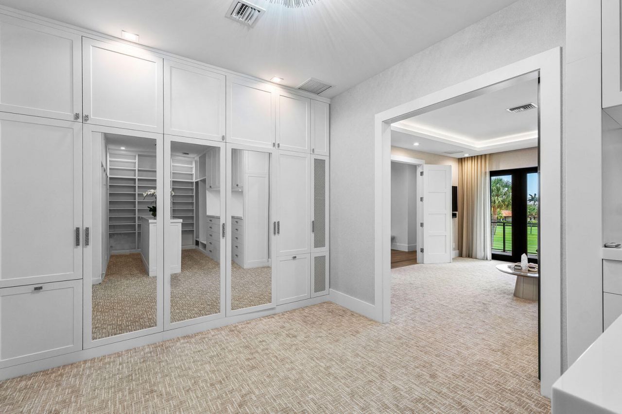 1576 Thatch Palm Drive, Boca Raton, FL 33432 Photo