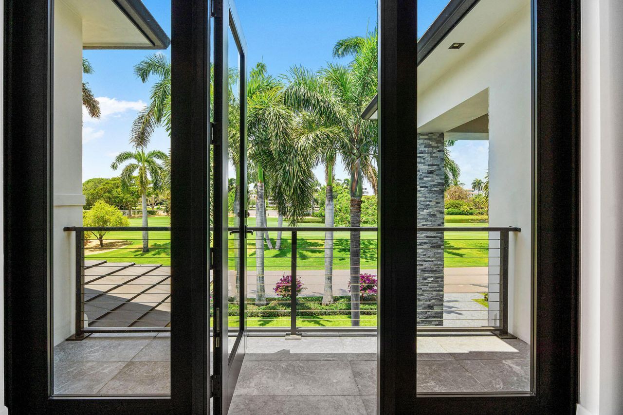 1576 Thatch Palm Drive, Boca Raton, FL 33432 Photo