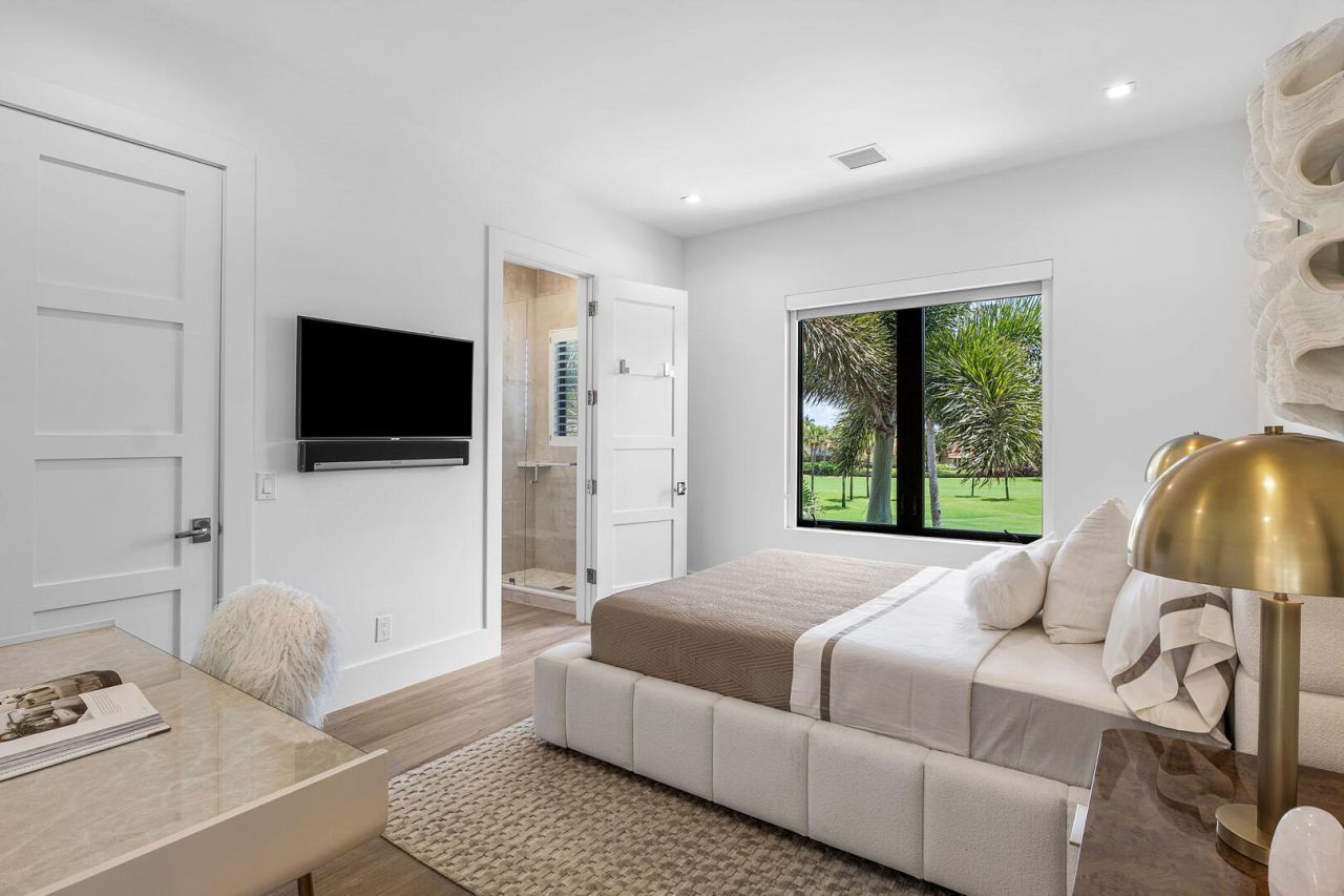 1576 Thatch Palm Drive, Boca Raton, FL 33432 Photo