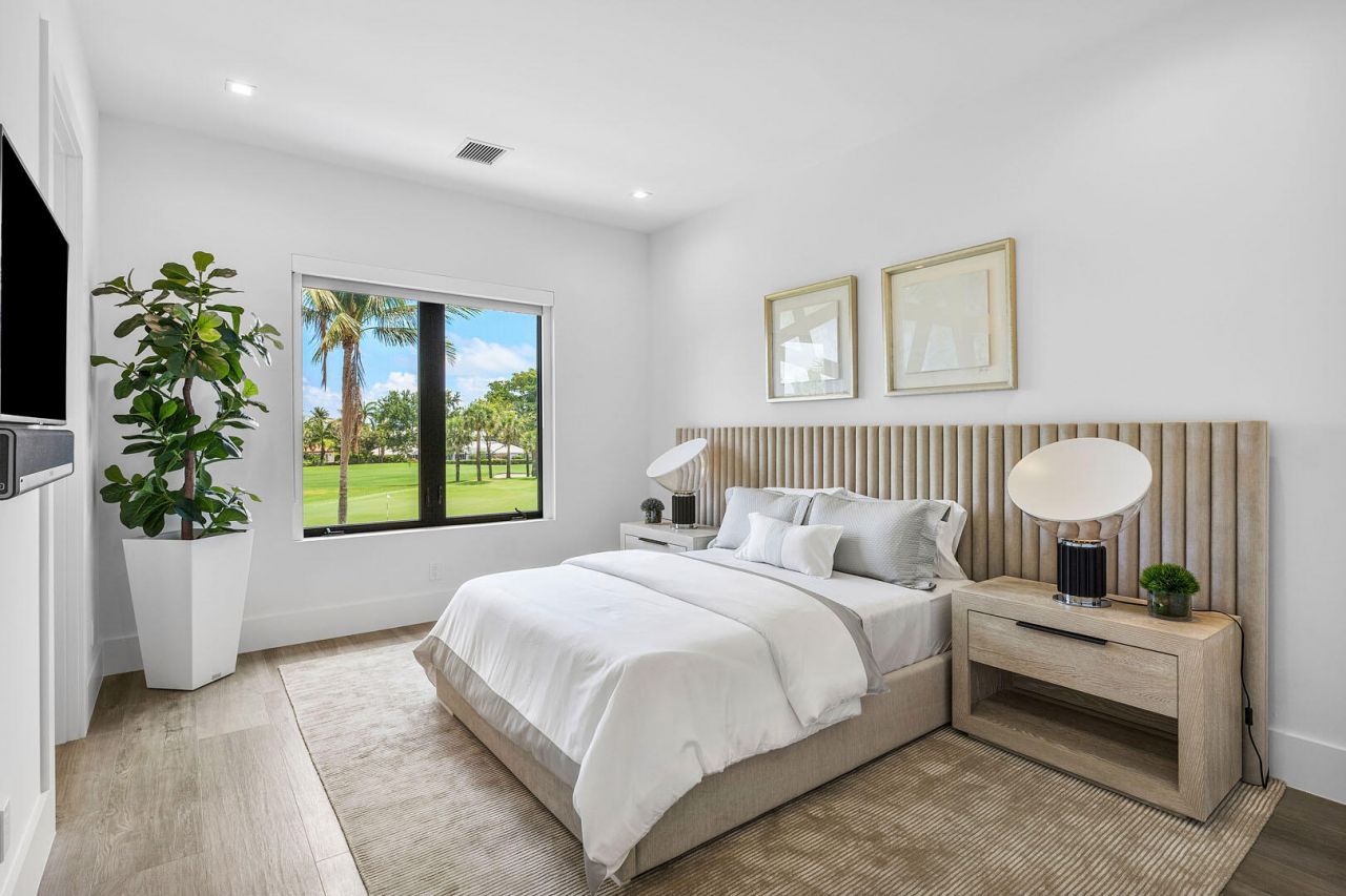 1576 Thatch Palm Drive, Boca Raton, FL 33432 Photo