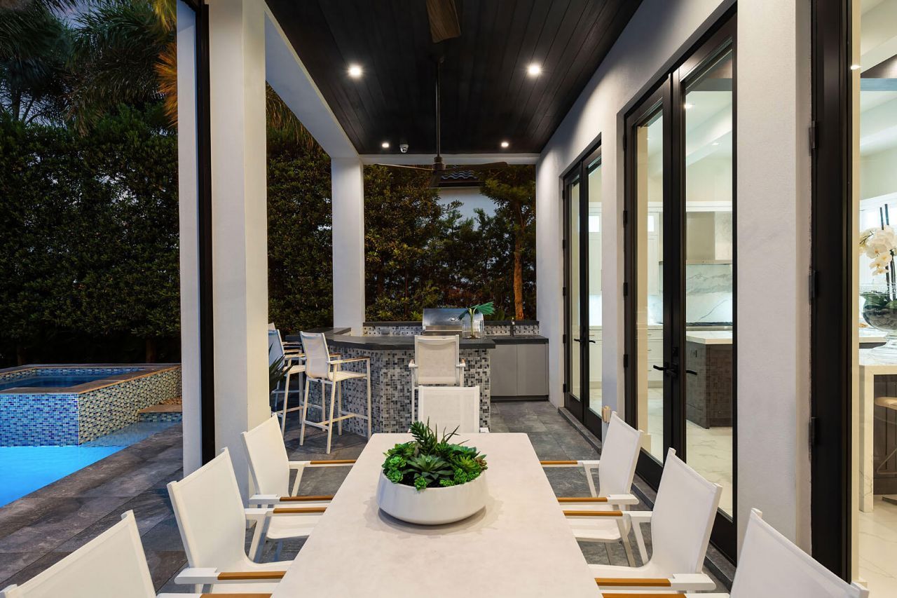 1576 Thatch Palm Drive, Boca Raton, FL 33432 Photo