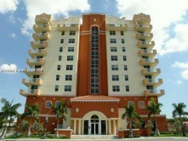 215 SW 42nd Ave, Unit 905, Miami, FL 33134