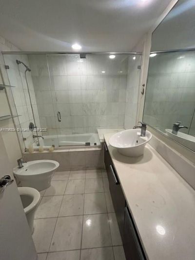 2950 NE 188, Unit 216, Aventura, FL 33180 Photo