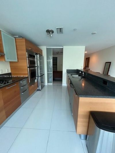 2950 NE 188, Unit 216, Aventura, FL 33180 Photo