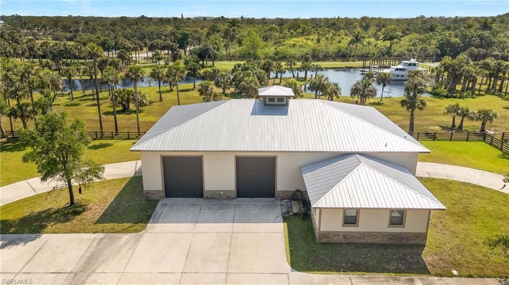 18925 S River Rd, Alva, FL 33920 Photo