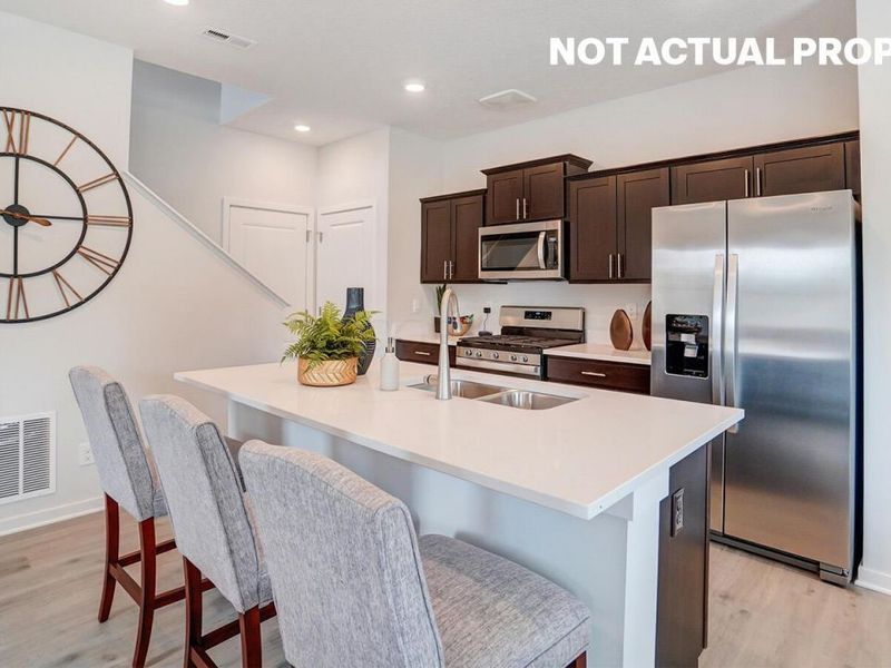 6350 Ripken Street, Columbus, OH 43228 Photo 10