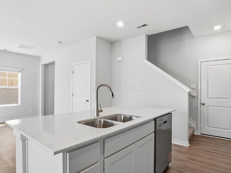 6350 Ripken Street, Columbus, OH 43228 Photo 18