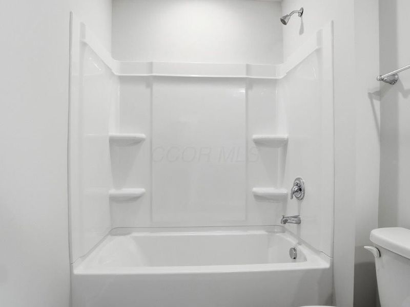 6350 Ripken Street, Columbus, OH 43228 Photo 34